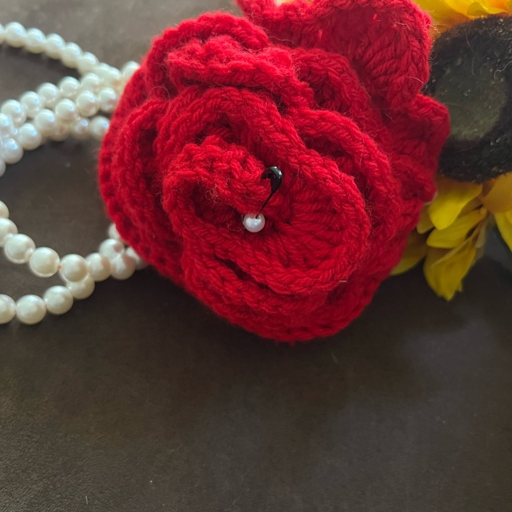 Elegant Red Crochet Flower cross body bag